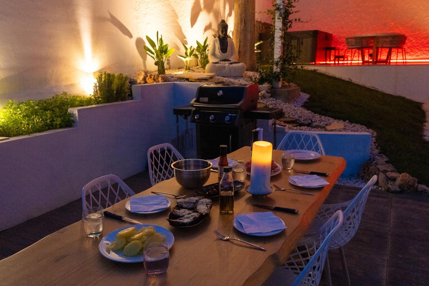דירות טורמולינוס Private 250Sqm Garden Duplex, Jacuzzi, Cinema, Sea View Escape מראה חיצוני תמונה