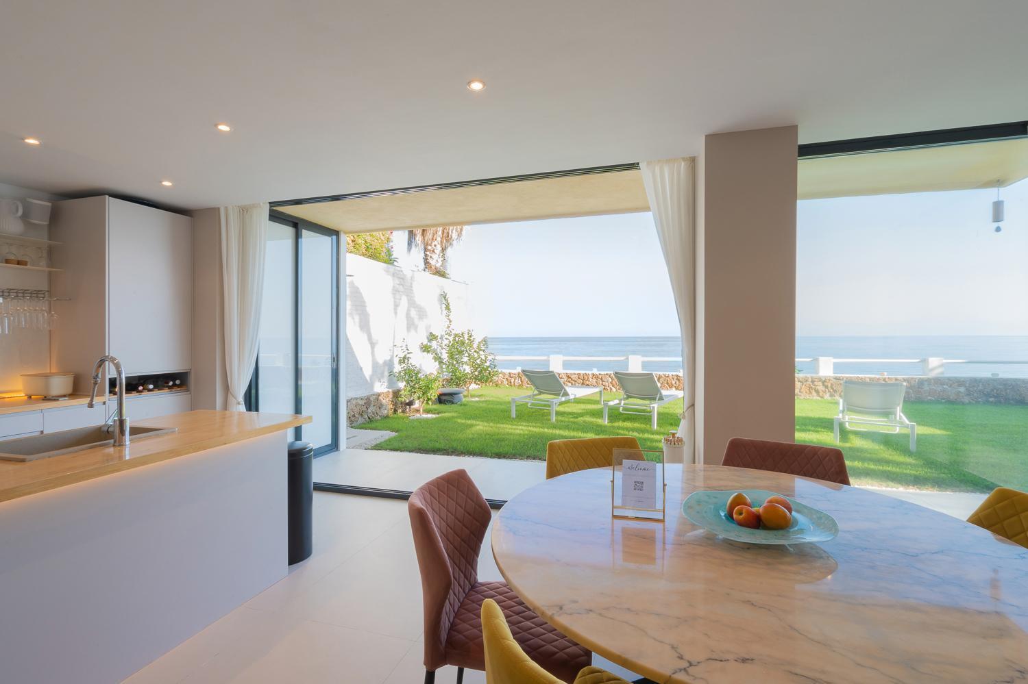 דירות טורמולינוס Private 250Sqm Garden Duplex, Jacuzzi, Cinema, Sea View Escape מראה חיצוני תמונה