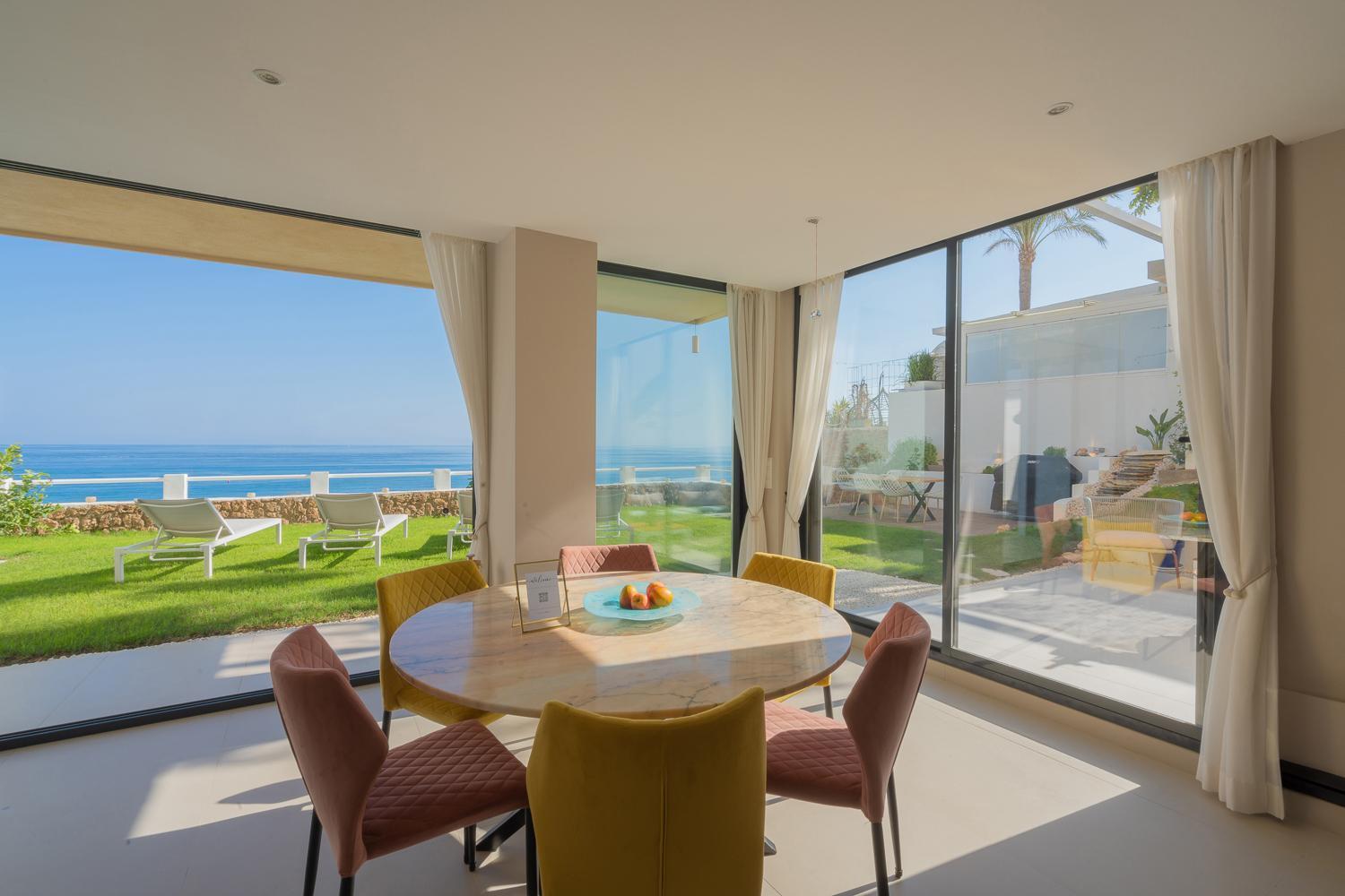 דירות טורמולינוס Private 250Sqm Garden Duplex, Jacuzzi, Cinema, Sea View Escape מראה חיצוני תמונה